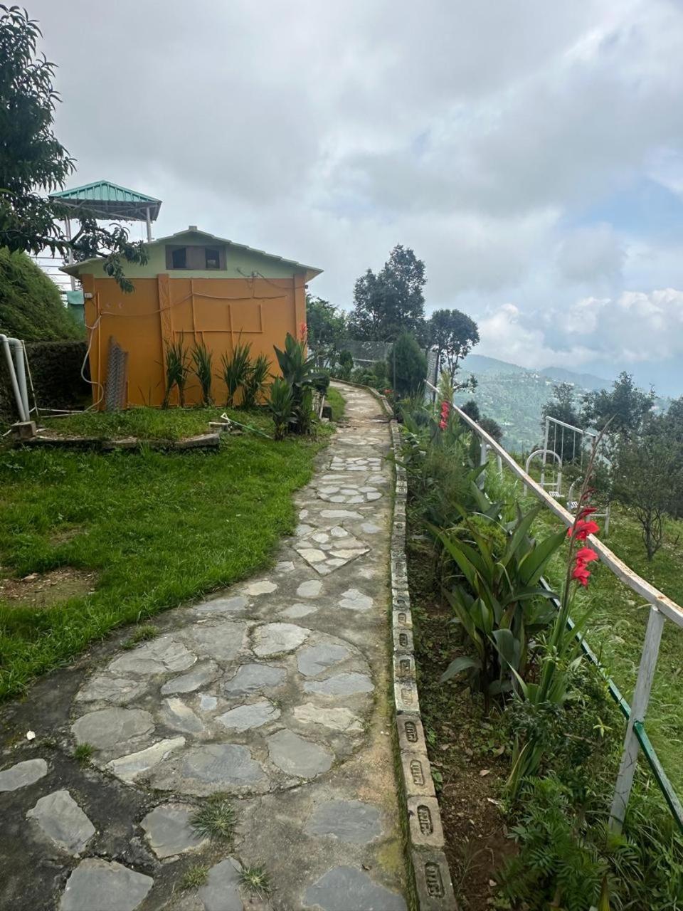 Drona Hills Resorts Kanatal Exterior photo