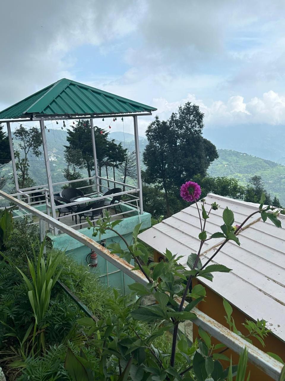 Drona Hills Resorts Kanatal Exterior photo